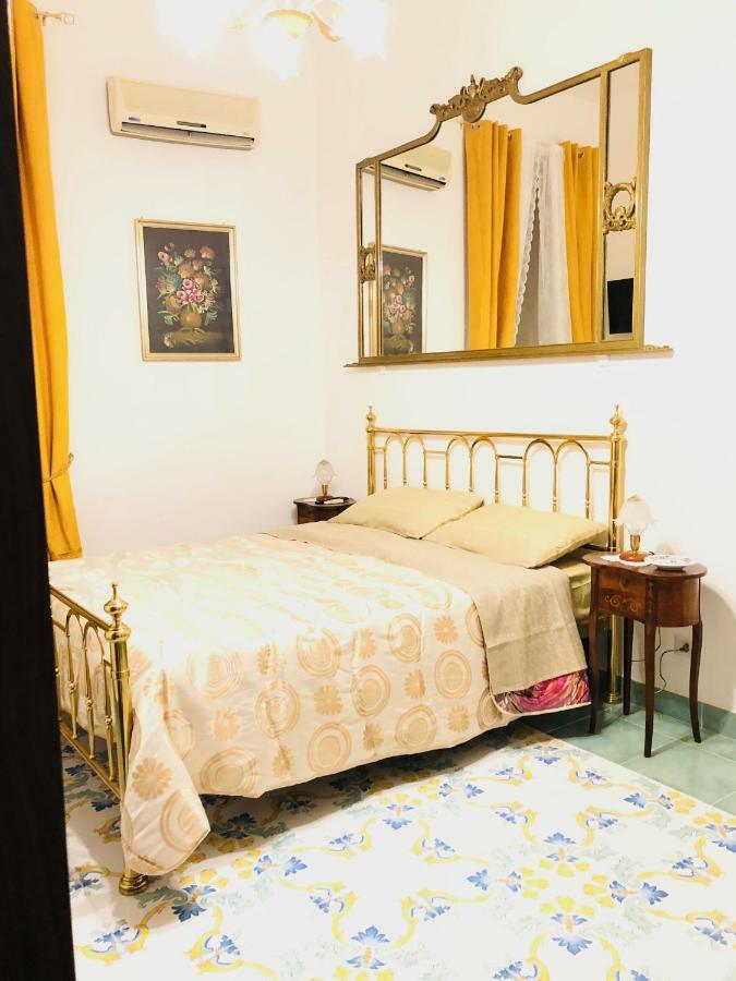 A Casa Di Claudia Διαμέρισμα Νάπολη Εξωτερικό φωτογραφία